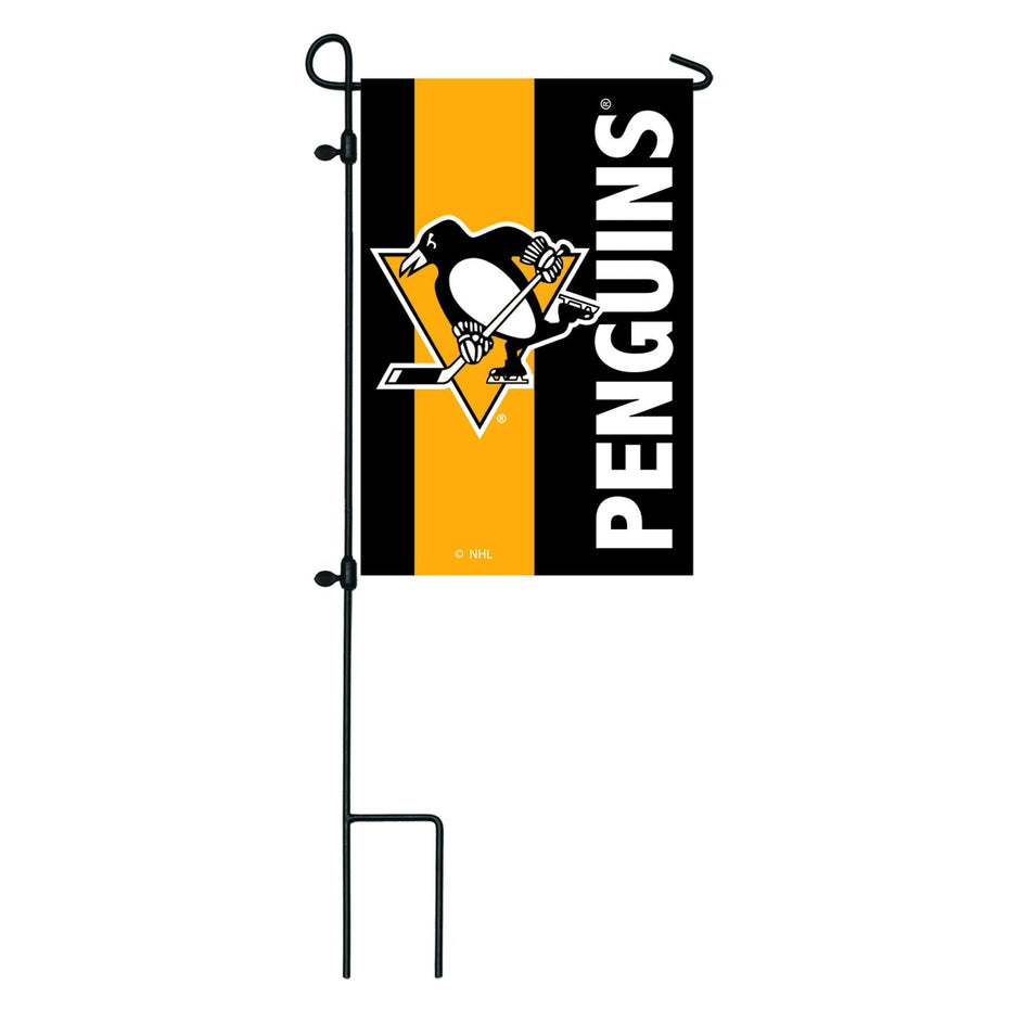 Pittsburgh Penguins - Embellished Garden Flag