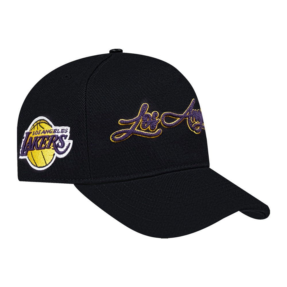 Los Angeles Lakers - NBA City Signature M Pitch Front Snapback Hat