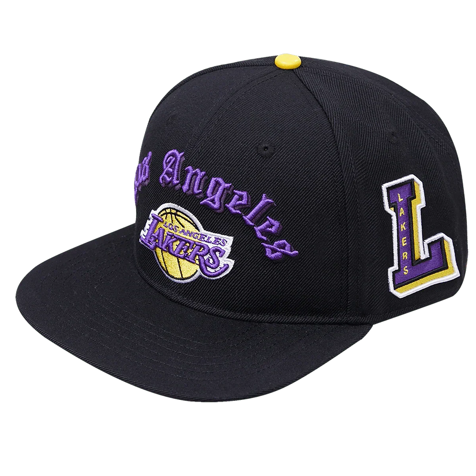 Los Angeles Lakers - NBA Old English Black Snapback Hat
