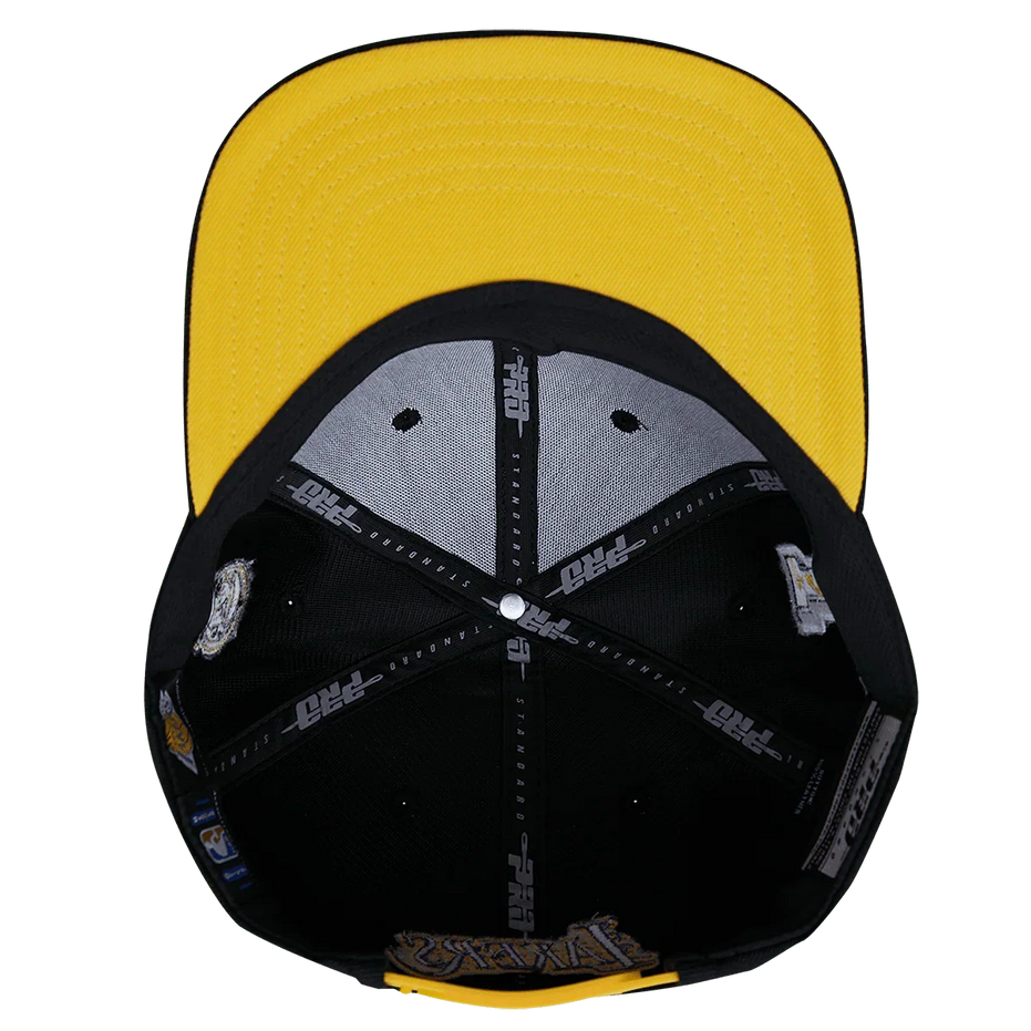 Los Angeles Lakers - NBA Old English Black Snapback Hat