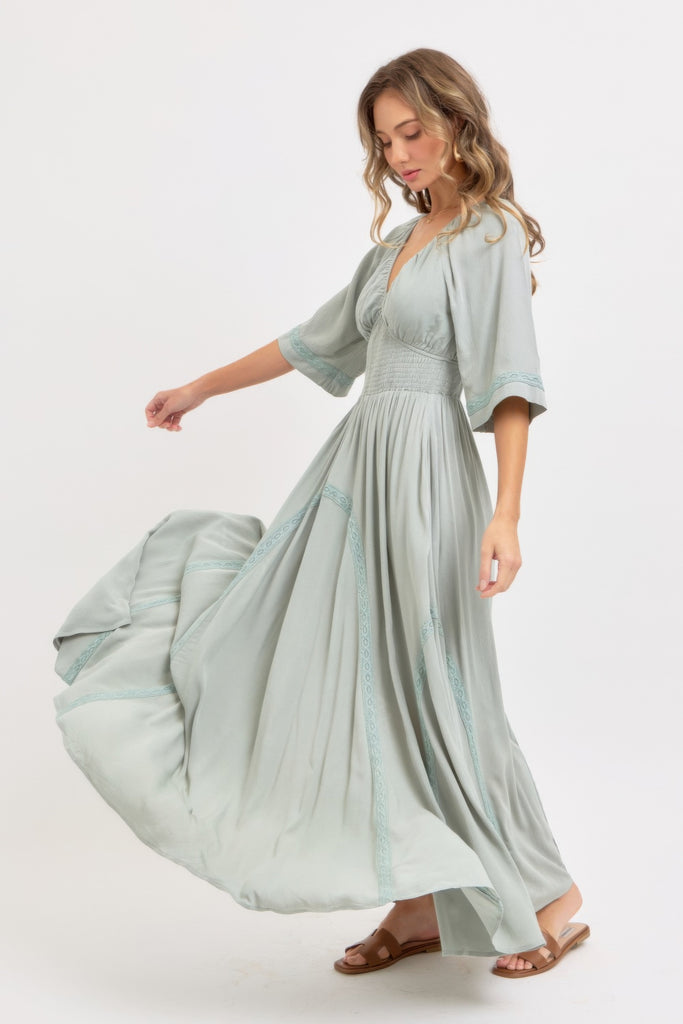 romantic flowy maxi dresses Roselique Romantic floral silhouette Maxi dress