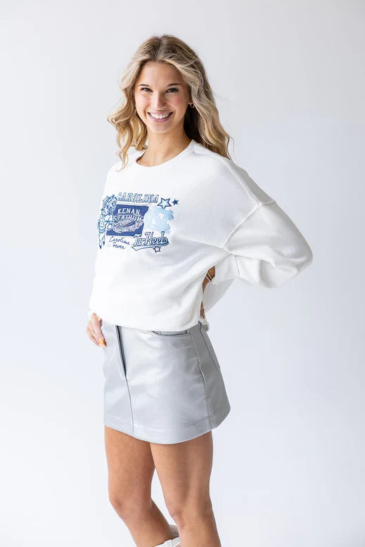 North Carolina Tar Heels - NCAA Layer Patch Lantern Sleeve Crew Women's Long Sleeve