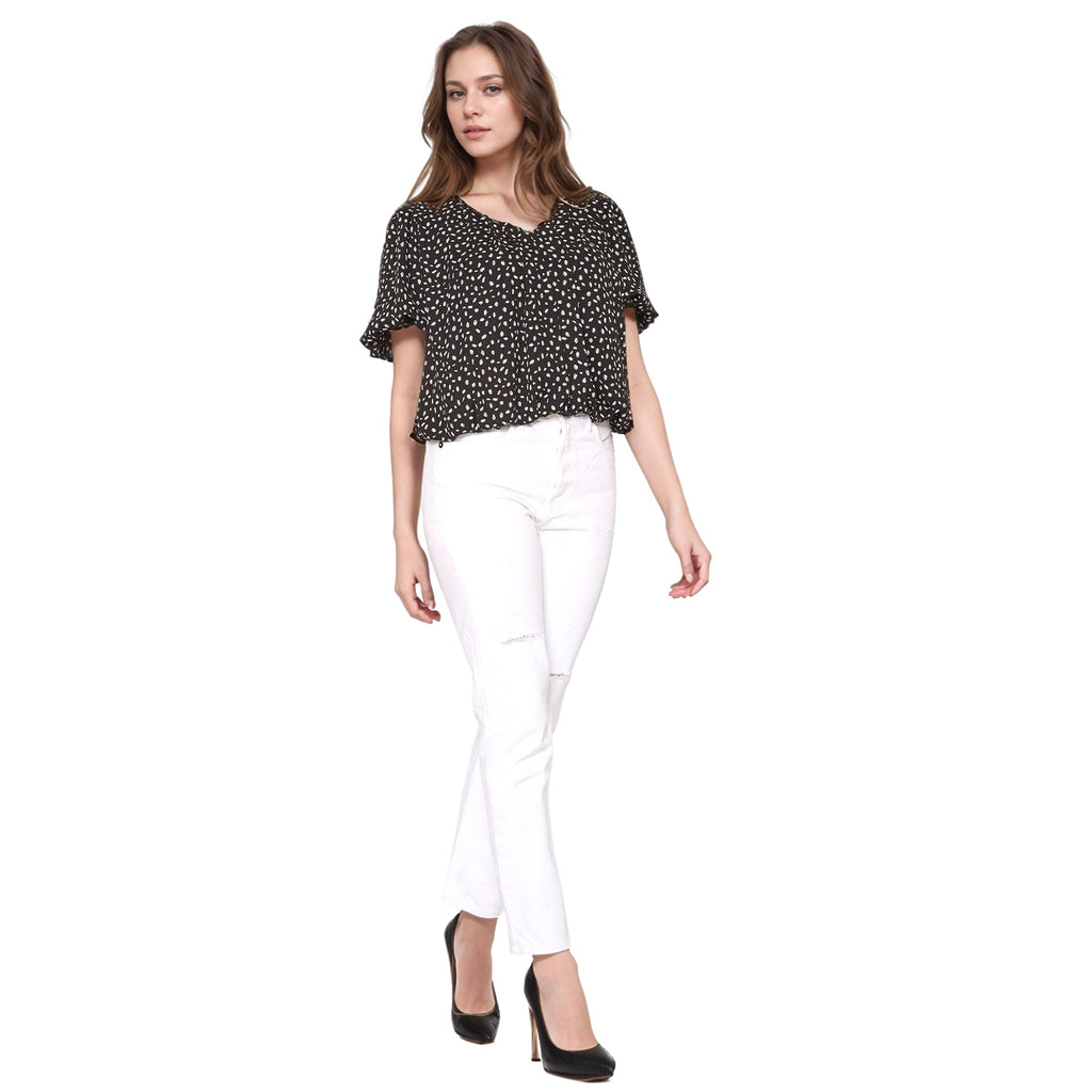 Pleione V-Neck Short Sleeve Bubble Hem Top in Black