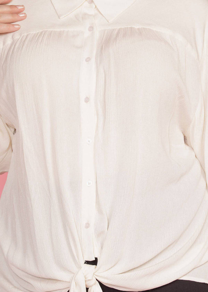 N/A Pleione Plus Size Pleated Tie Hem Button Down Blouse in Ivory