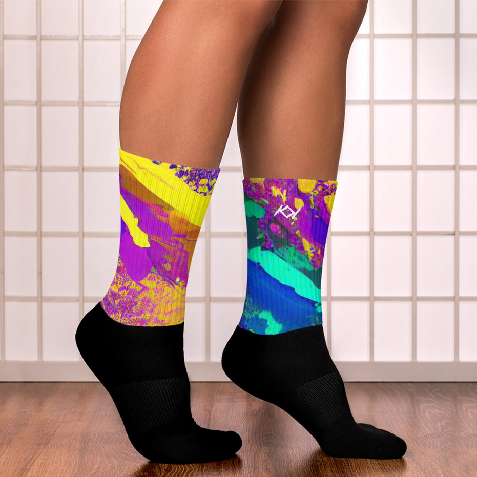 Kimante Orange, Gold, Blue, Purple, and Black PsychedelicSocks