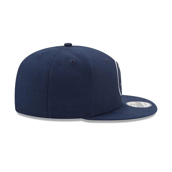 Minnesota Timberwolves - Basic 9Fifty Snapback Hat, New Era