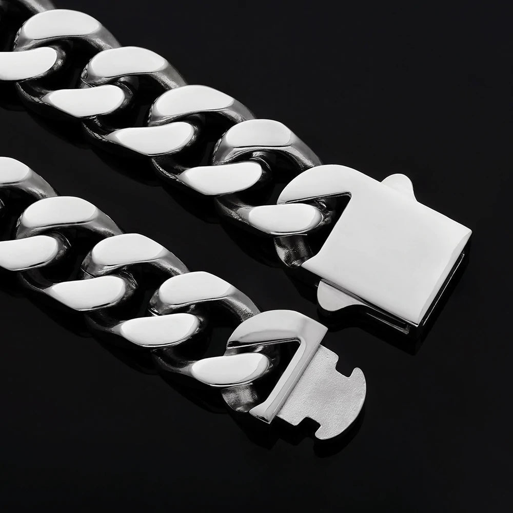The Stormtrooper Ⅲ® - 12mm Curb Cuban Link Chain in Silver White Gold by Bling Proud | Urban Jewelry Online Store
